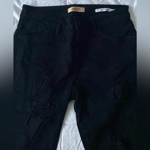 ⭐️2/20 - GUESS Black Distressed Skinny Ankle Jeans - Picture 5 of 8